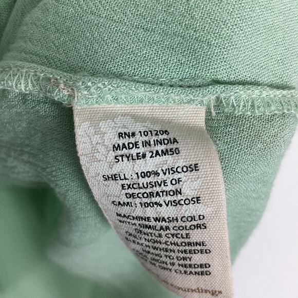 Soft Surrounding Green Embroidered Blouse Size Medium - Picture 4 of 10
